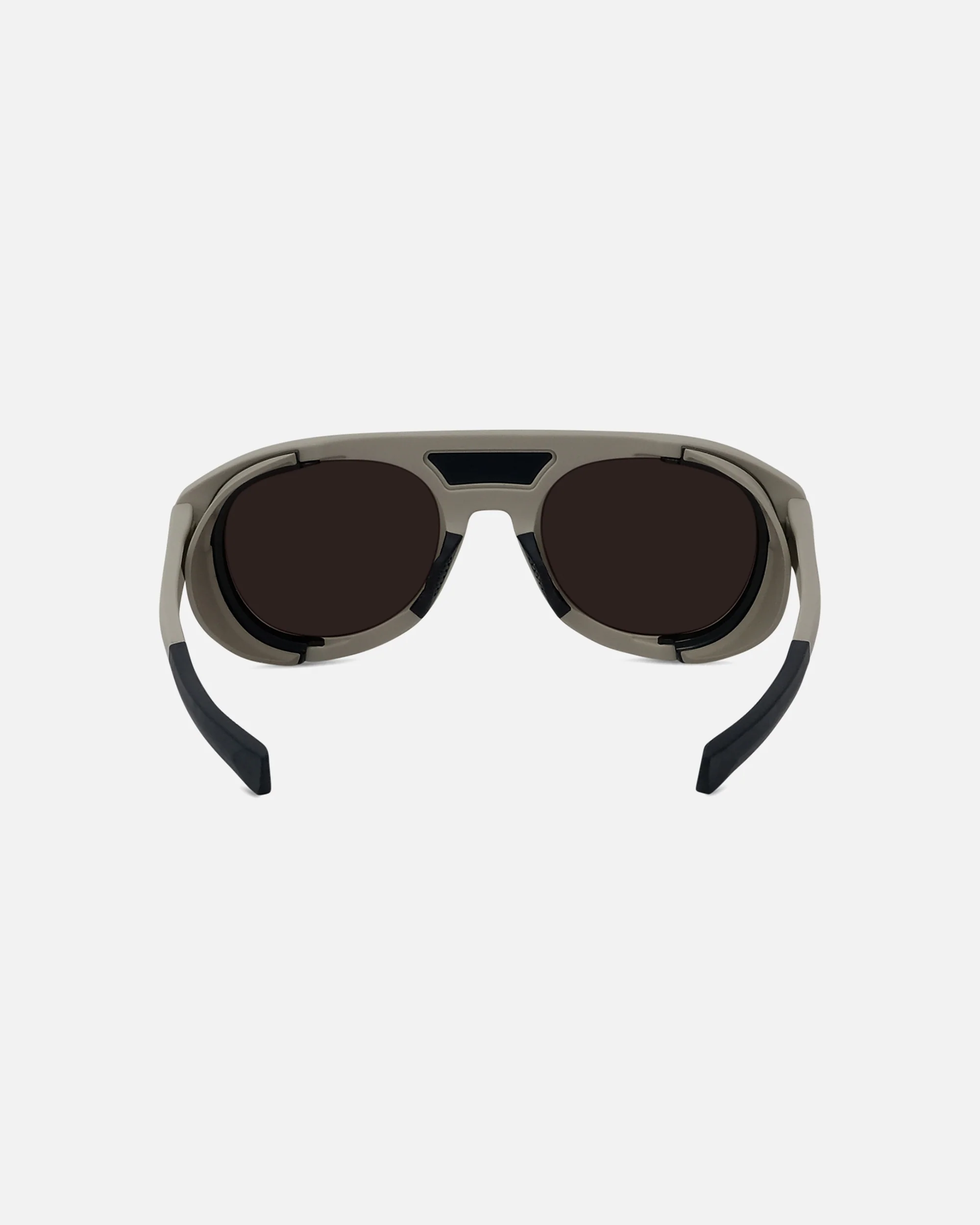 ICE 04 - Image 20
