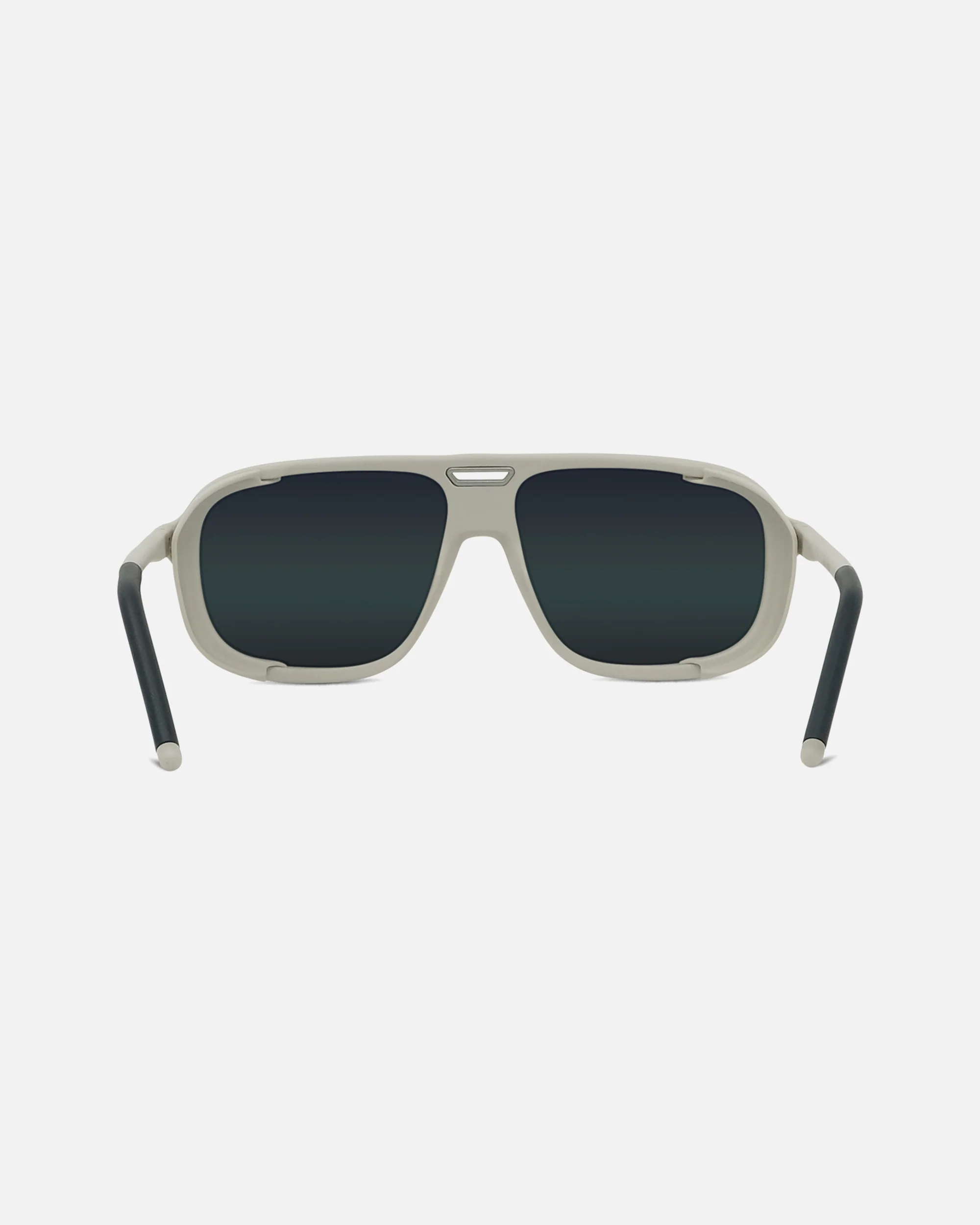 ICE 02 - Image 20